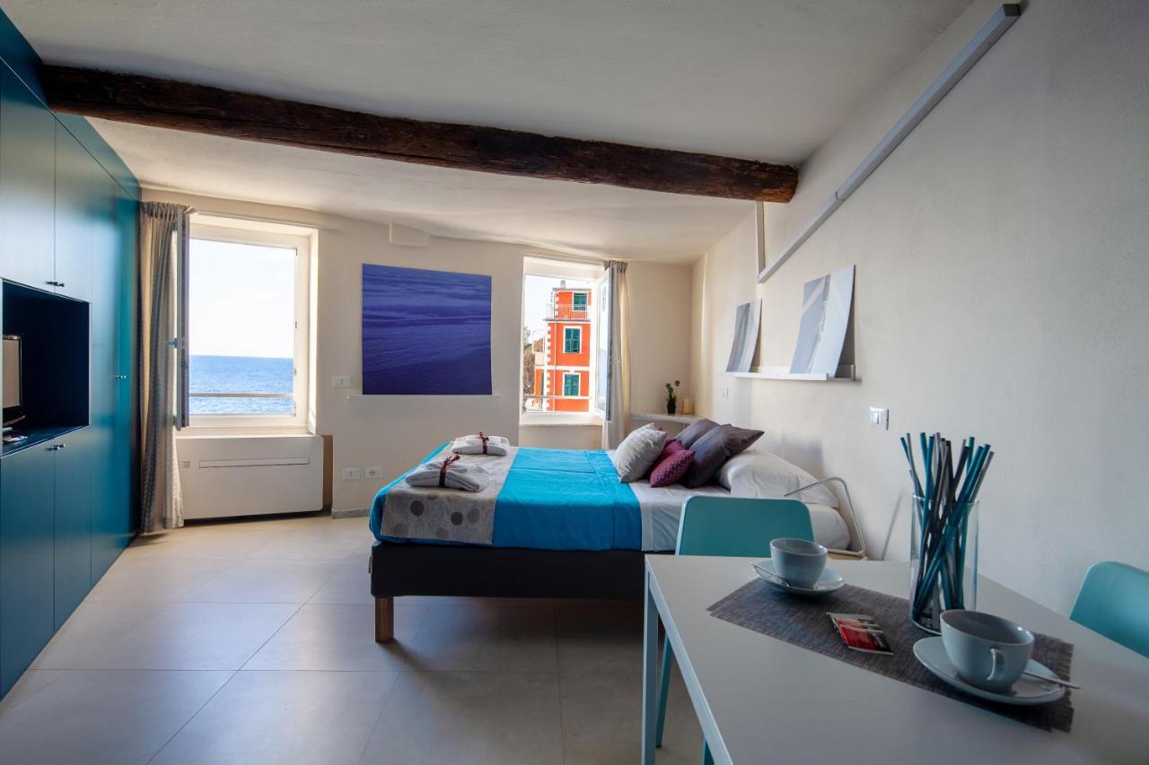 Cinque Terre SEAFRONT - deluxe apartment Riomaggiore Exterior foto